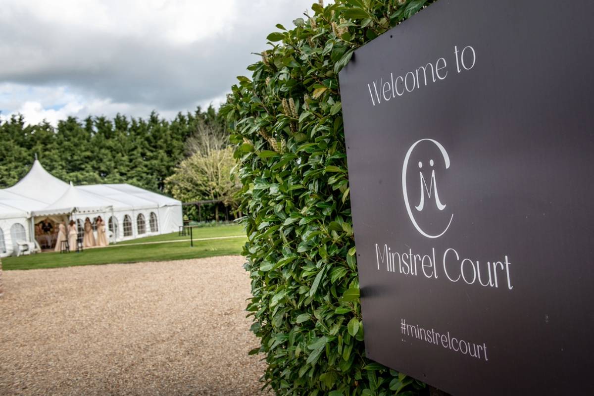 Minstrel Court: Outdoor Wedding Venue in Cambridgeshire