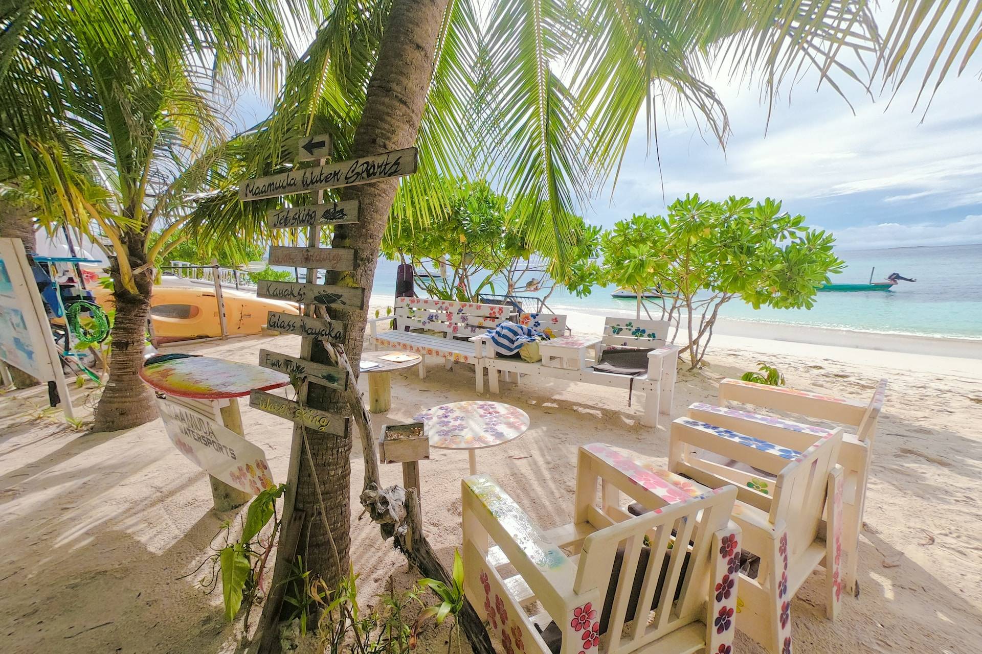 A Journey of Love: The Keys to Choosing the Perfect Honeymoon Destination