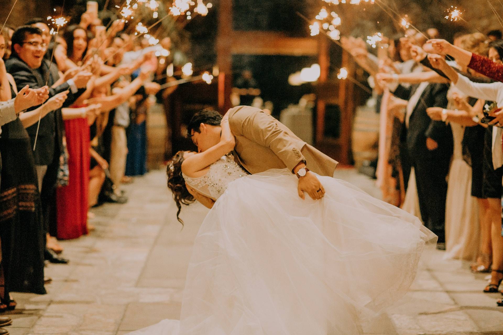 Mastering the Art of Wedding First Dance